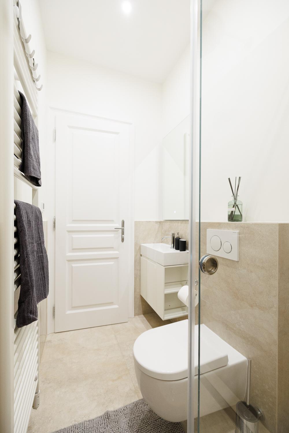 Stylish 1-bedroom 2-bath By Canal Minutes From Historic Centre * Wien